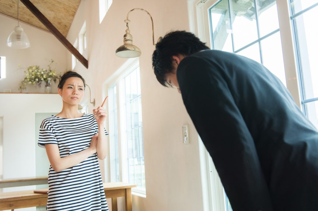 納得しないお客様のクレーム対応はどうすべき?解決策やポイントを紹介