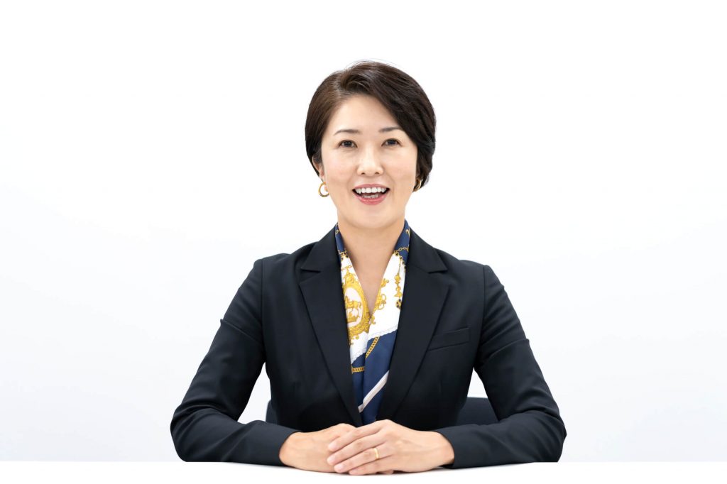 従業員の接客時の言葉遣いは適切？身につける方法や接客時に間違えやすい敬語とは